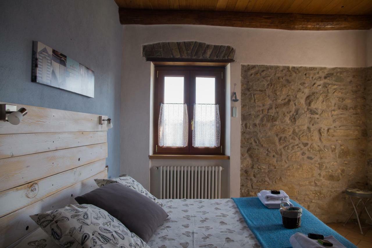 Agriturismo Angio Nel Cere Bracelli エクステリア 写真